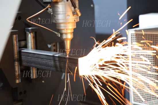 Attrezzatura per macchina da taglio laser CNC a canale angolare per tubo da 3 kW a carico automatico